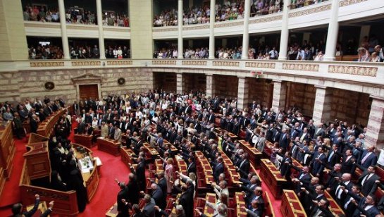 Греческий парламент сделал второй шаг для выполнения всех условий получения кредита