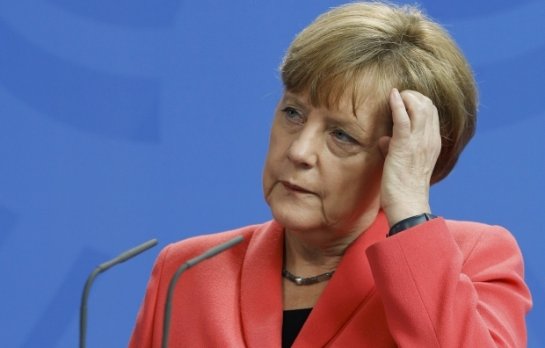 По мнению Ангелы Меркель, снимать санкции с России еще рано