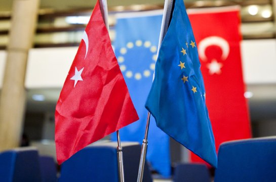 Советник Эрдогана считает, что Турции не нужно вступление в Европейский союз