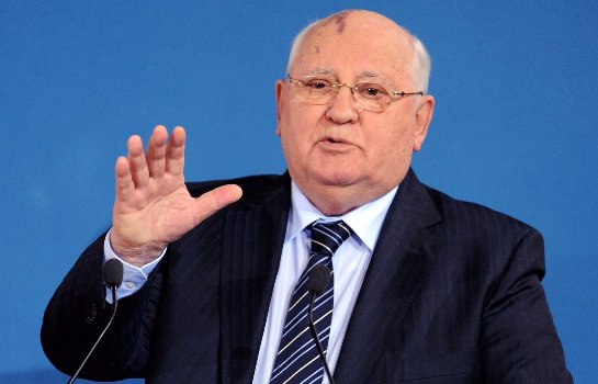 Михаил Горбачев считает, что новая гонка вооружений уже происходит сейчас