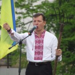 Олег Ляшко пугает Порошенка вилами